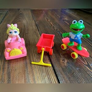 McDonalds toys • 1986 • Kermit • Miss Piggy